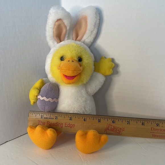 Suzy’s Zoo Witzy Duck dressed as the Easter Bunny by Gift Co. Inc 🎉HP🎉 - Picture 9 of 11